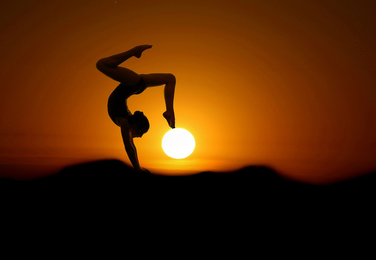gymnast, sunset, silhouette-3651091.jpg
